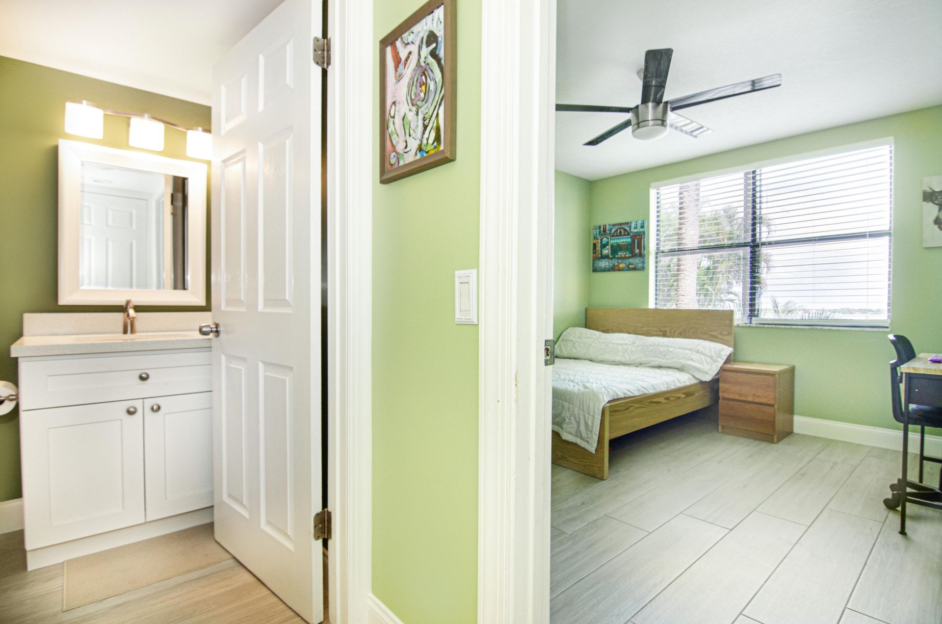 760 Executive Center Drive, Unit 24, West Palm Beach, FL 33401 Photo