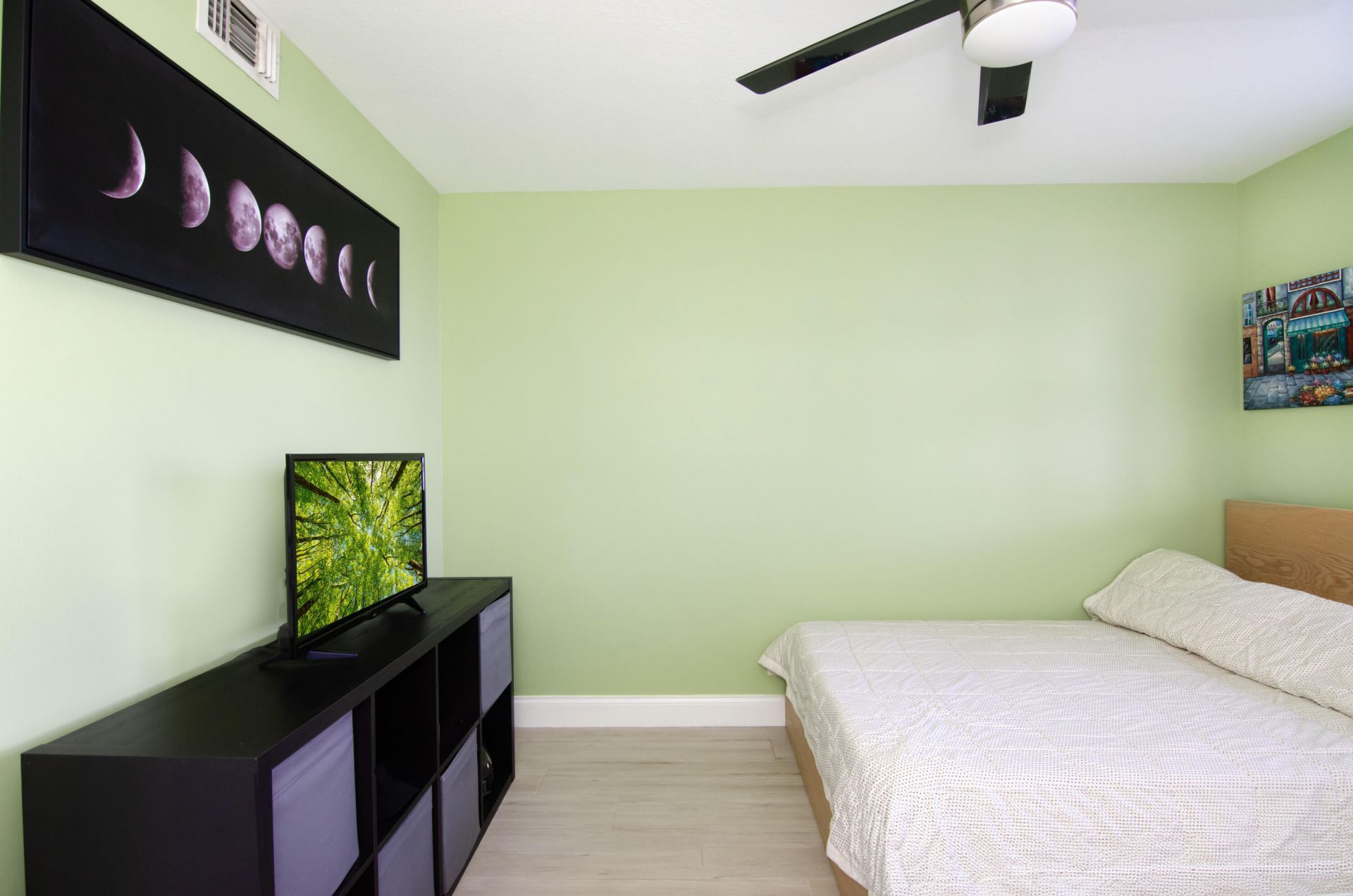 760 Executive Center Drive, Unit 24, West Palm Beach, FL 33401 Photo