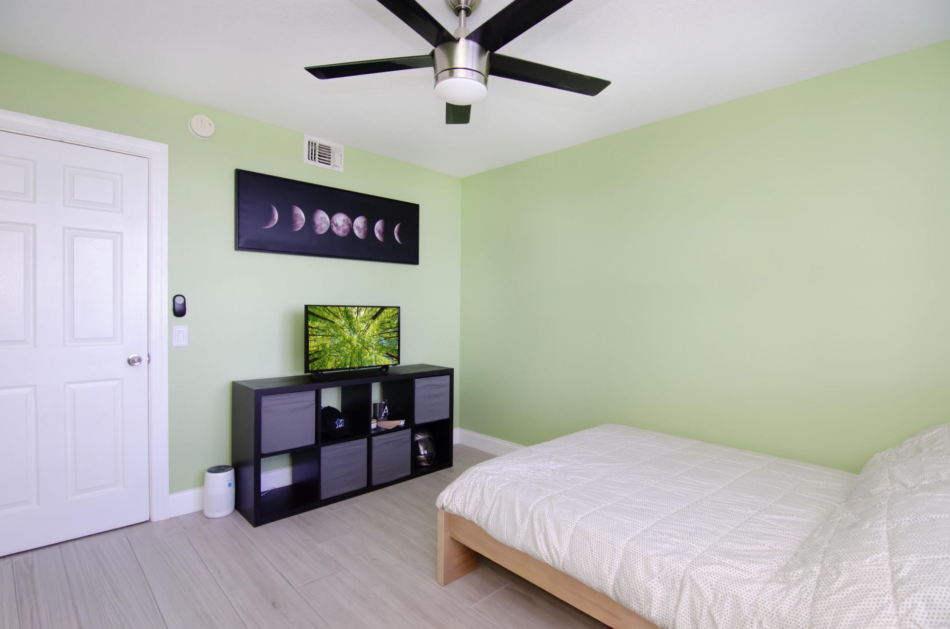 760 Executive Center Drive, Unit 24, West Palm Beach, FL 33401 Photo