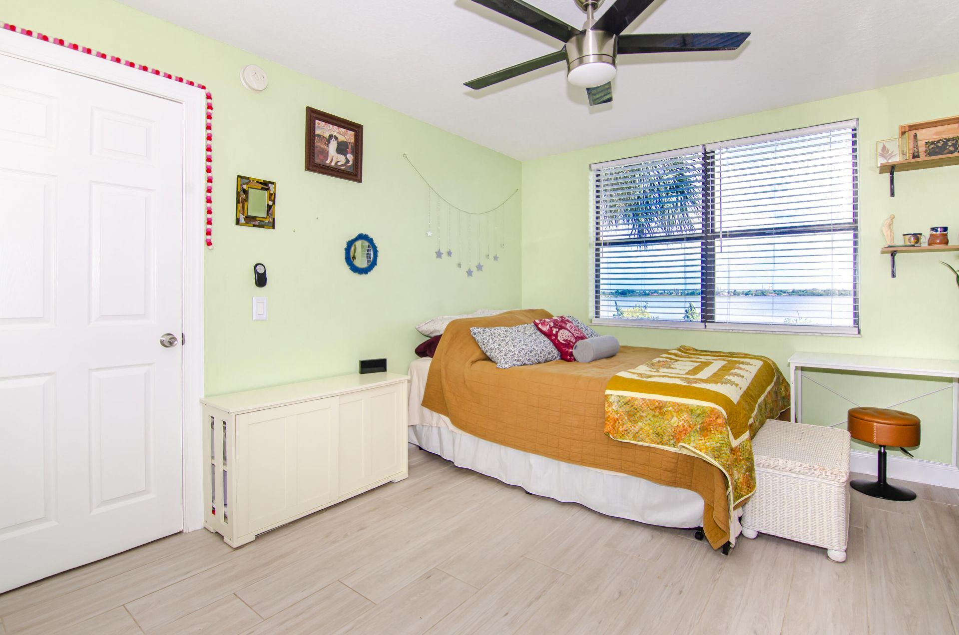 760 Executive Center Drive, Unit 24, West Palm Beach, FL 33401 Photo