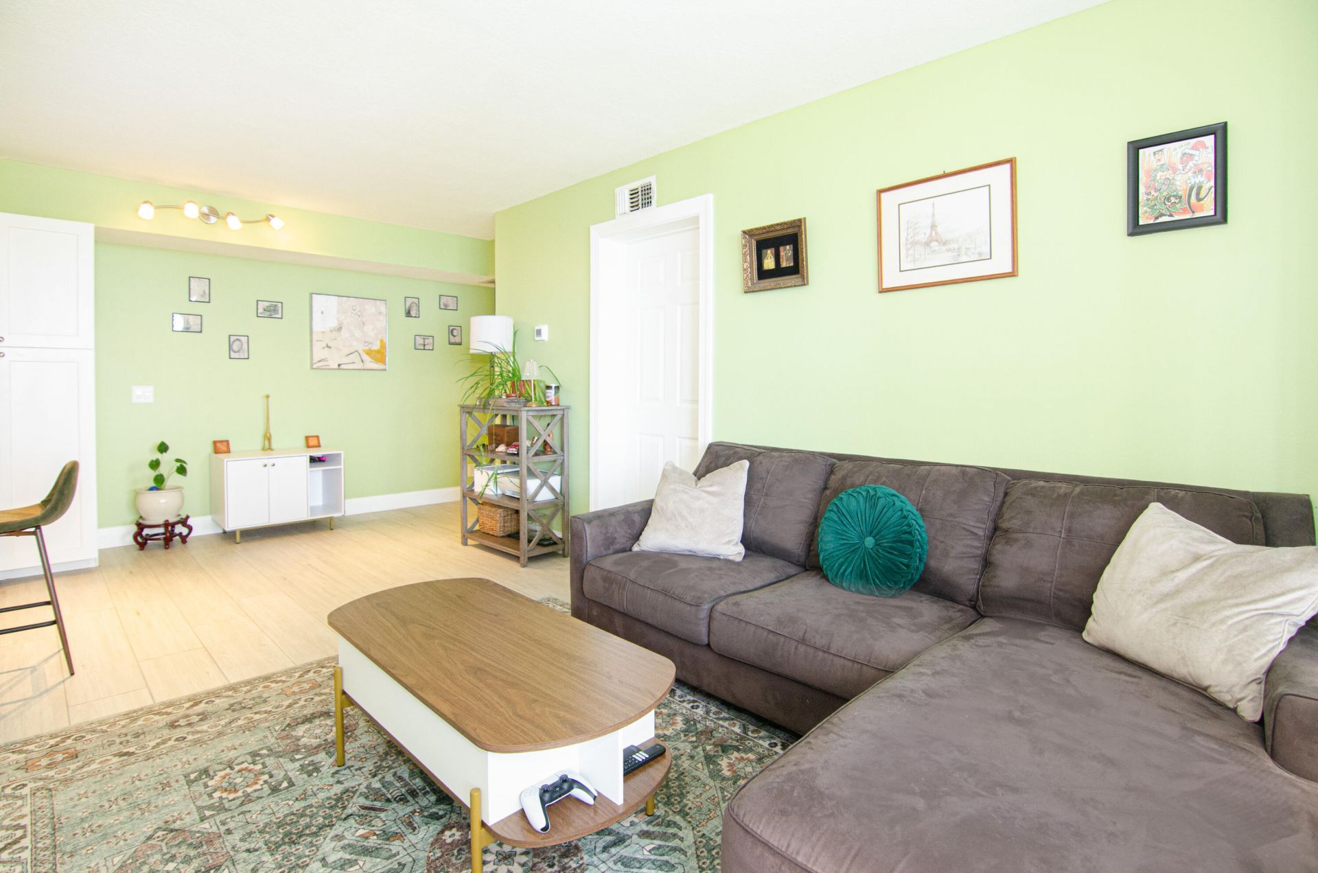 760 Executive Center Drive, Unit 24, West Palm Beach, FL 33401 Photo