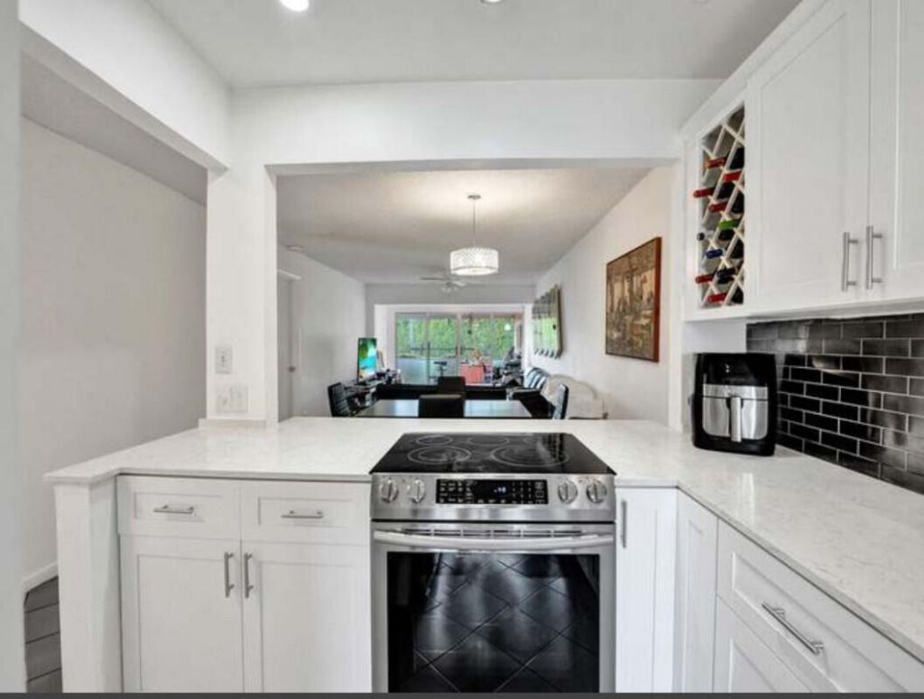 2721 SW 13th Street, Unit 101, Delray Beach, FL 33445 Photo