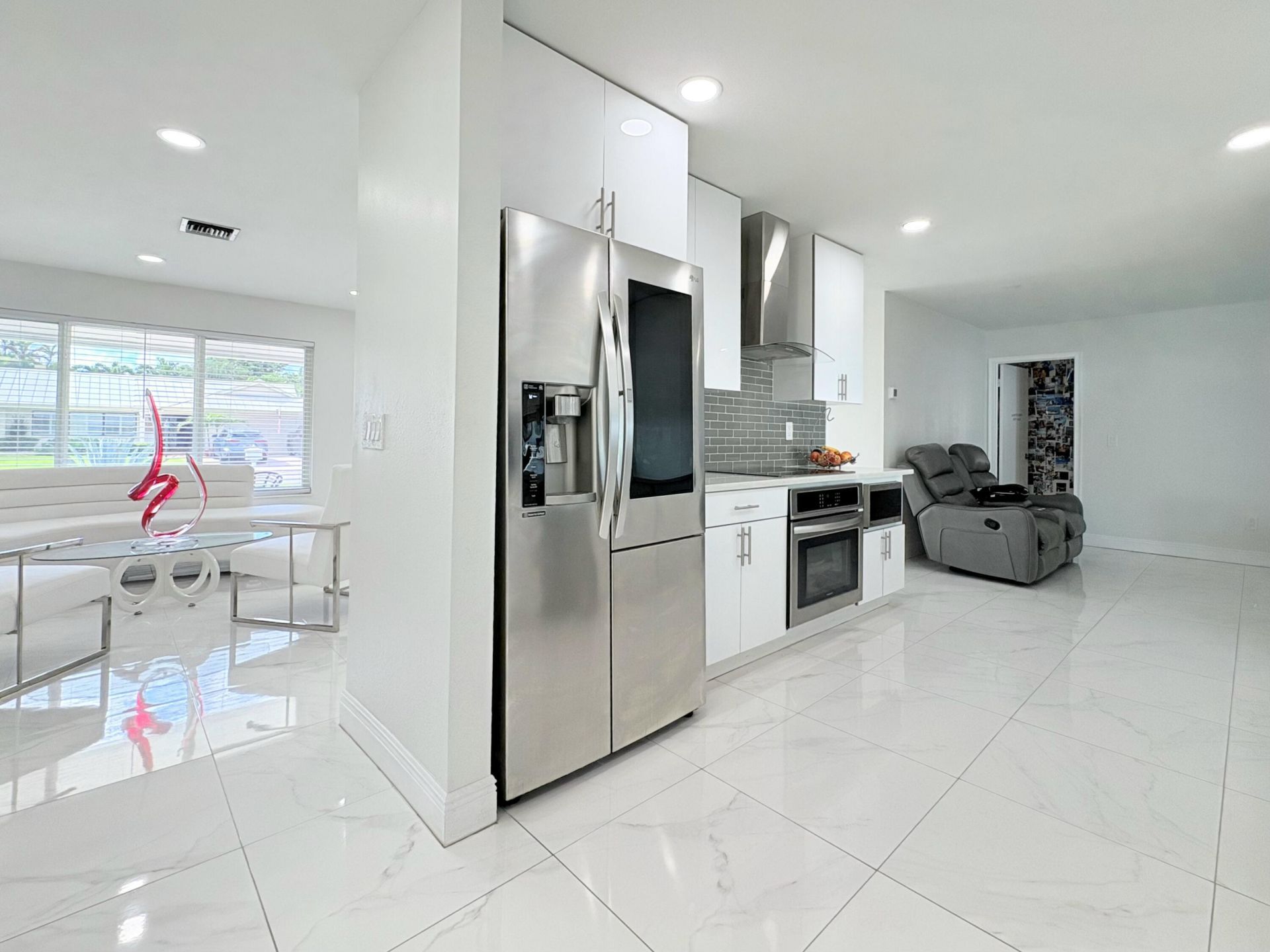 1861 Caribbean Road W, Lake Clarke Shores, FL 33406 Photo