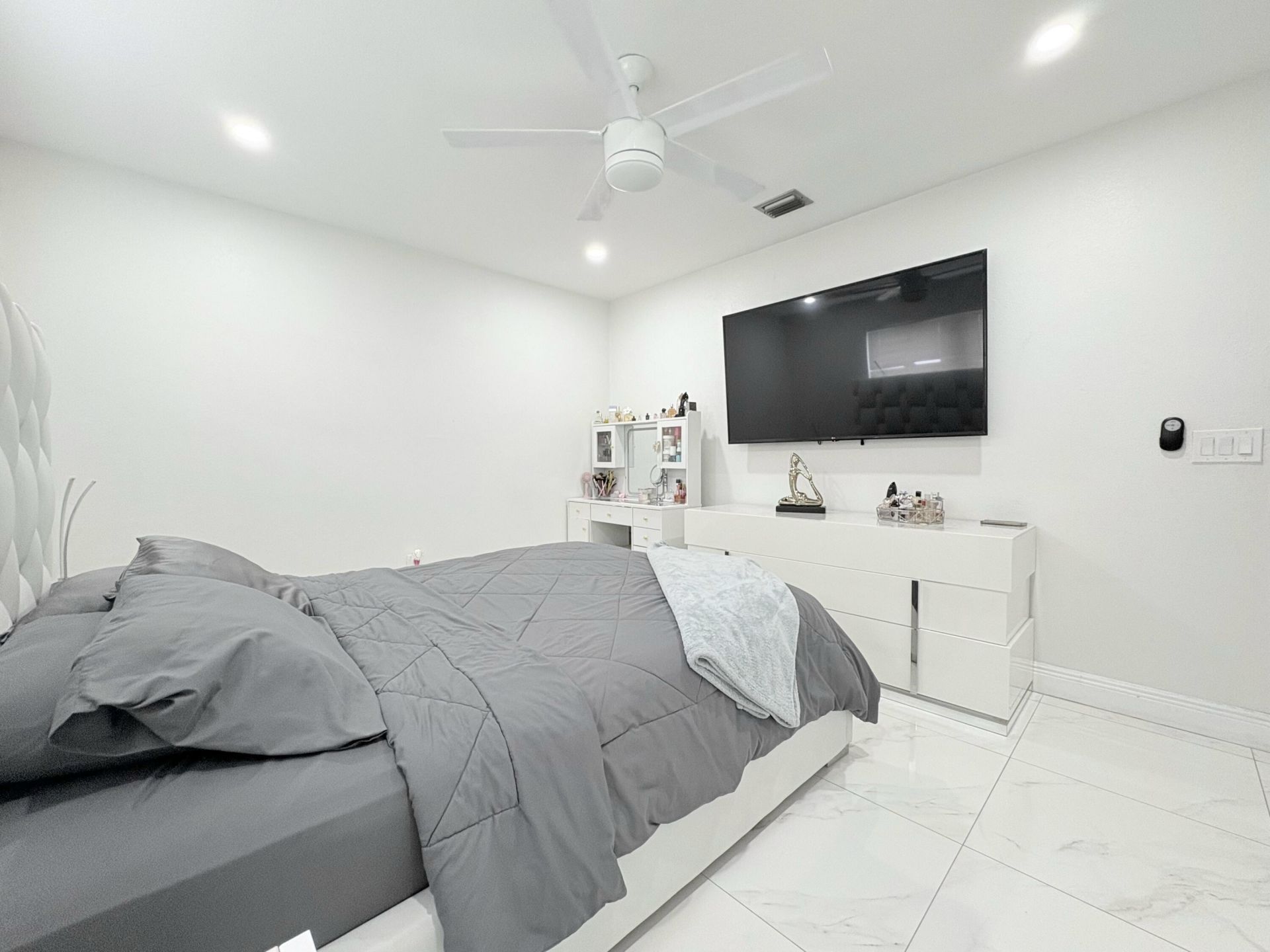 1861 Caribbean Road W, Lake Clarke Shores, FL 33406 Photo