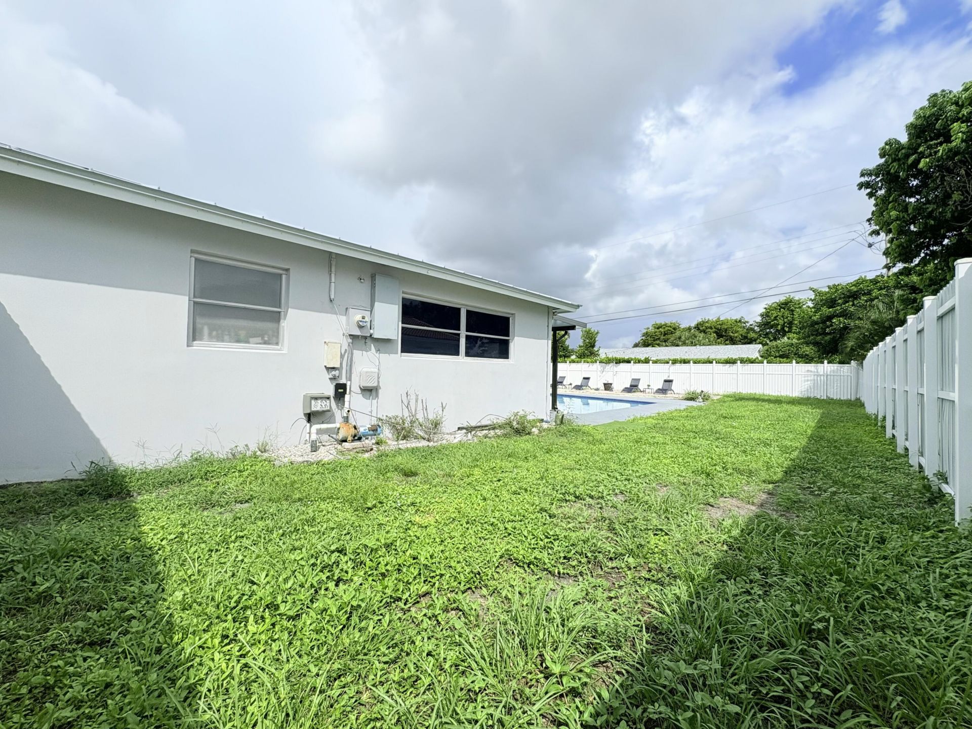 1861 Caribbean Road W, Lake Clarke Shores, FL 33406 Photo