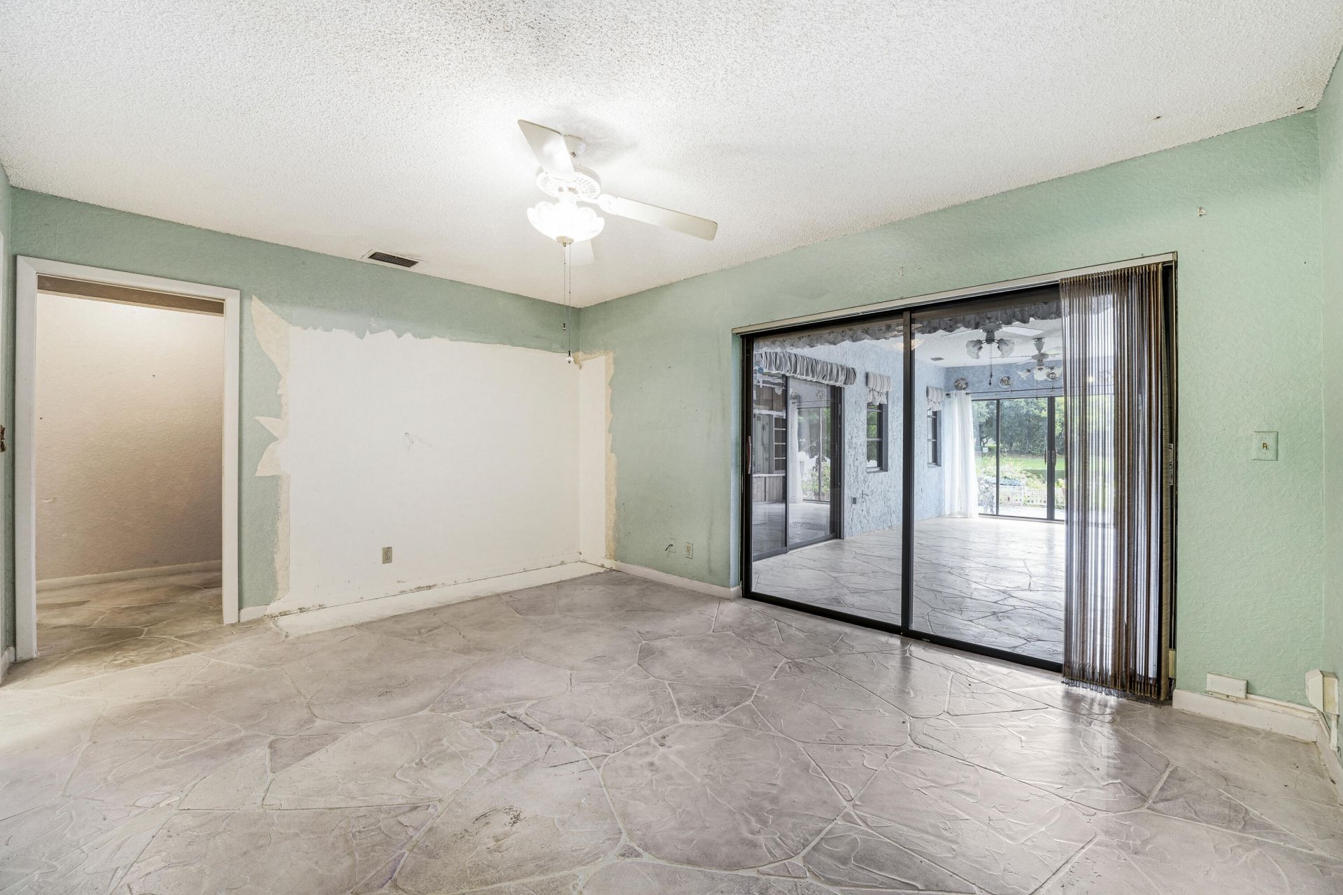 8421 Bonita Isle Drive, Lake Worth, FL 33467 Photo