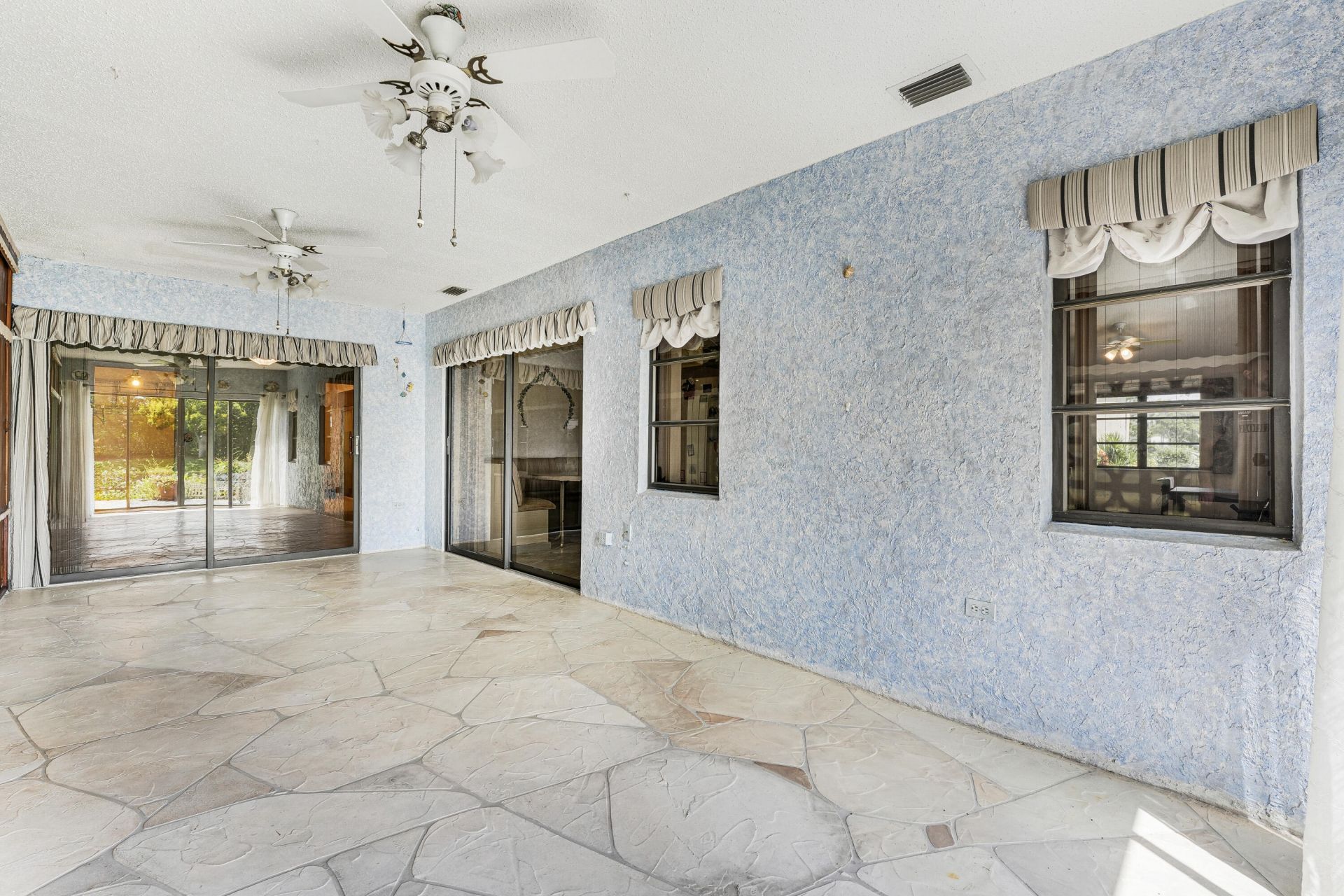 8421 Bonita Isle Drive, Lake Worth, FL 33467 Photo