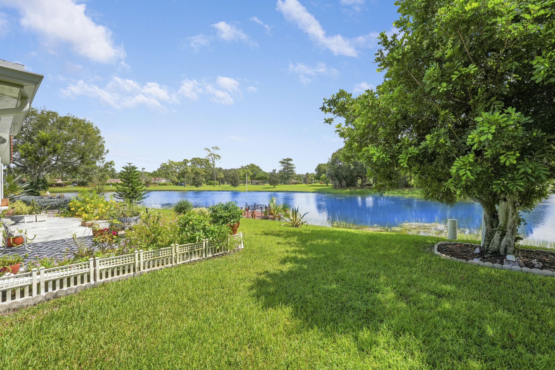 8421 Bonita Isle Drive, Lake Worth, FL 33467 Photo