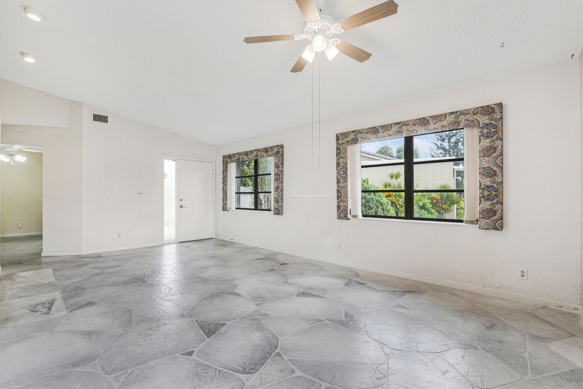 8421 Bonita Isle Drive, Lake Worth, FL 33467 Photo