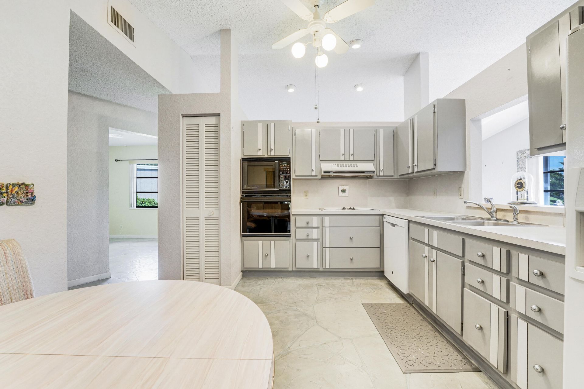 8421 Bonita Isle Drive, Lake Worth, FL 33467 Photo