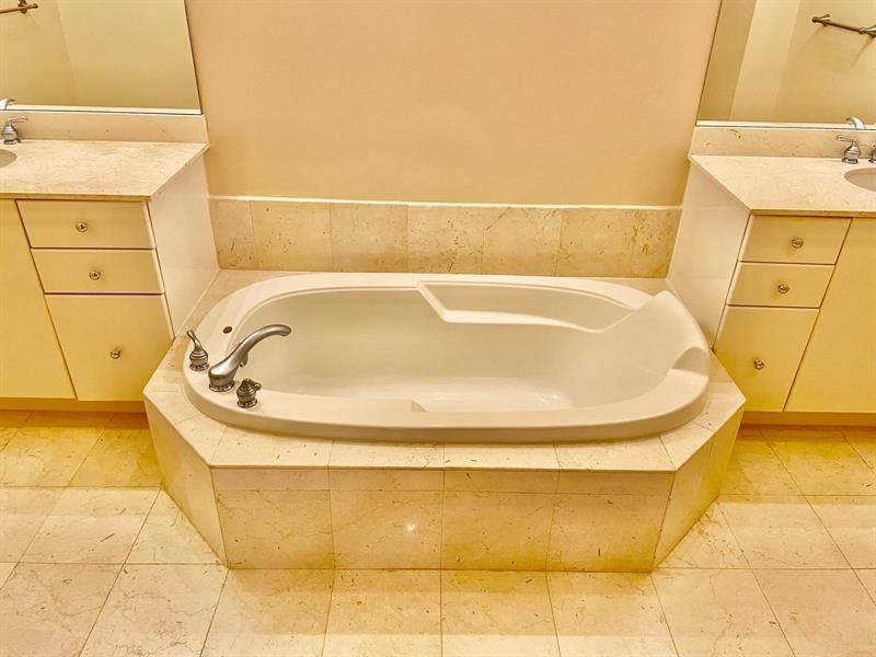 801 S Olive Avenue, Unit 409, West Palm Beach, FL 33401 Photo