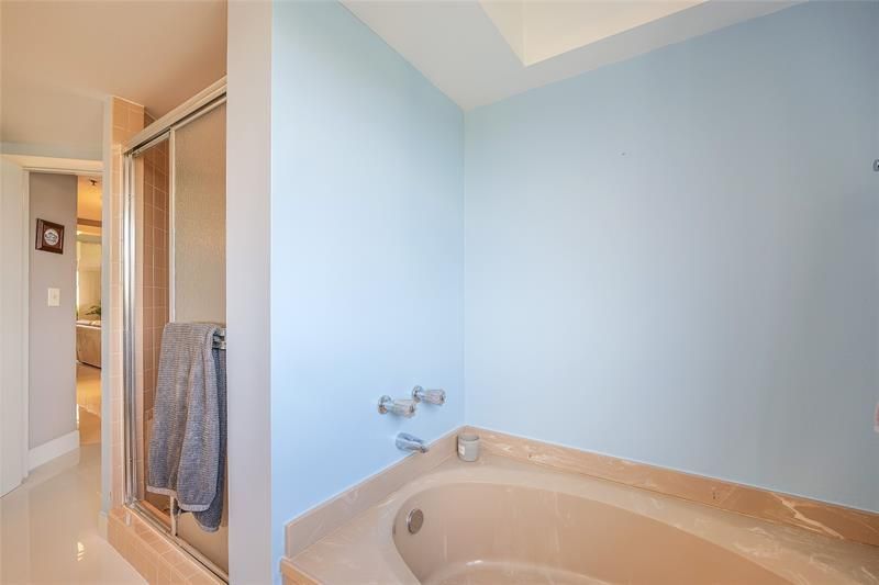 7100 Radice Court, Unit 807, Lauderhill, FL 33319 Photo