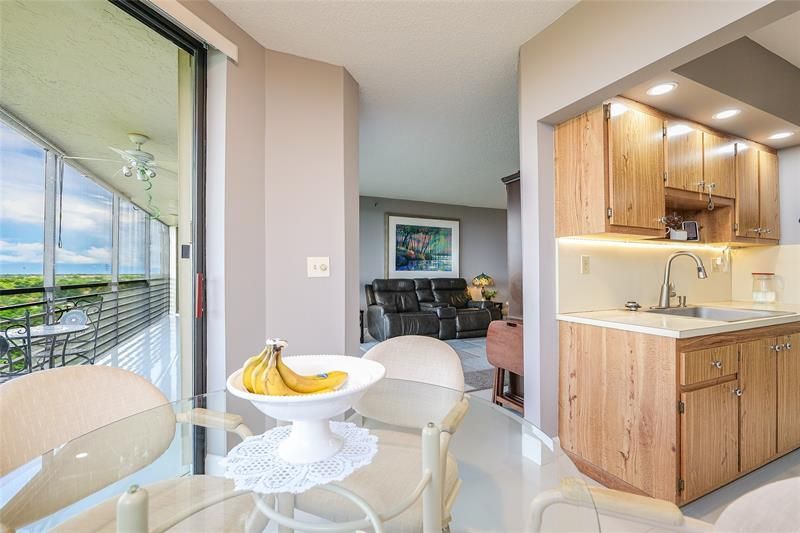 7100 Radice Court, Unit 807, Lauderhill, FL 33319 Photo