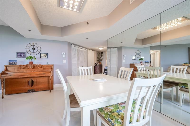 7100 Radice Court, Unit 807, Lauderhill, FL 33319 Photo