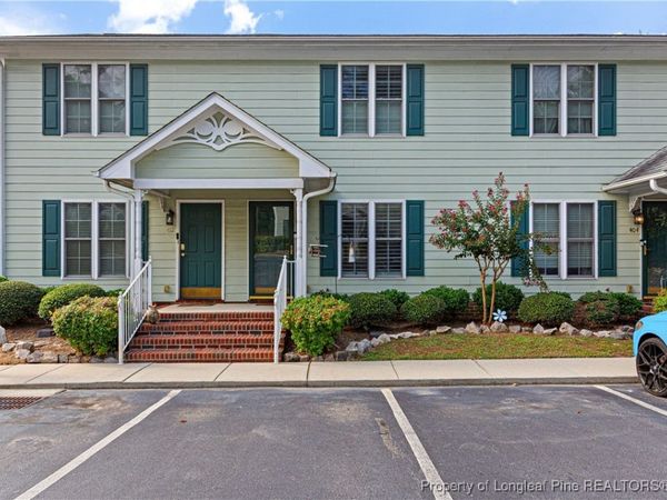 408 Cityview Lane, Fayetteville, NC 28301