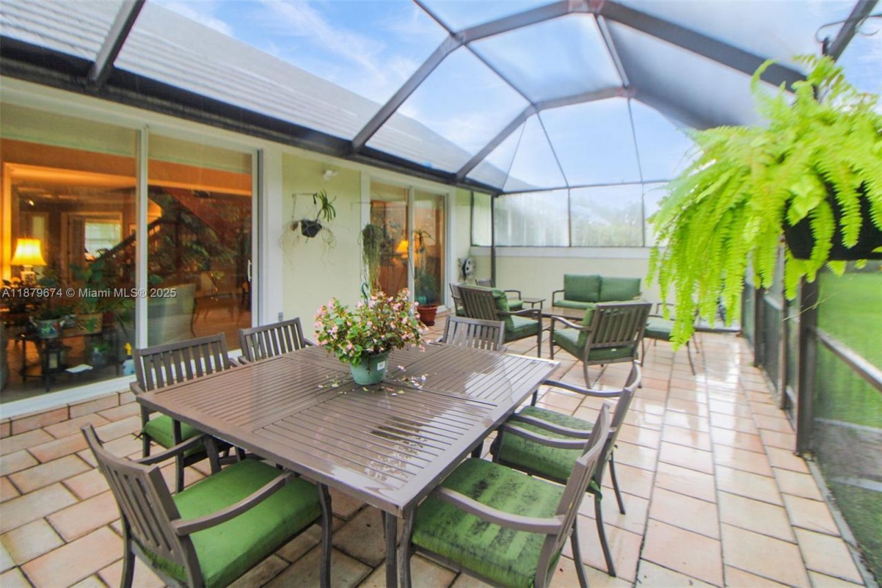 9929 NW 49th Ter, Doral, FL 33178 Photo