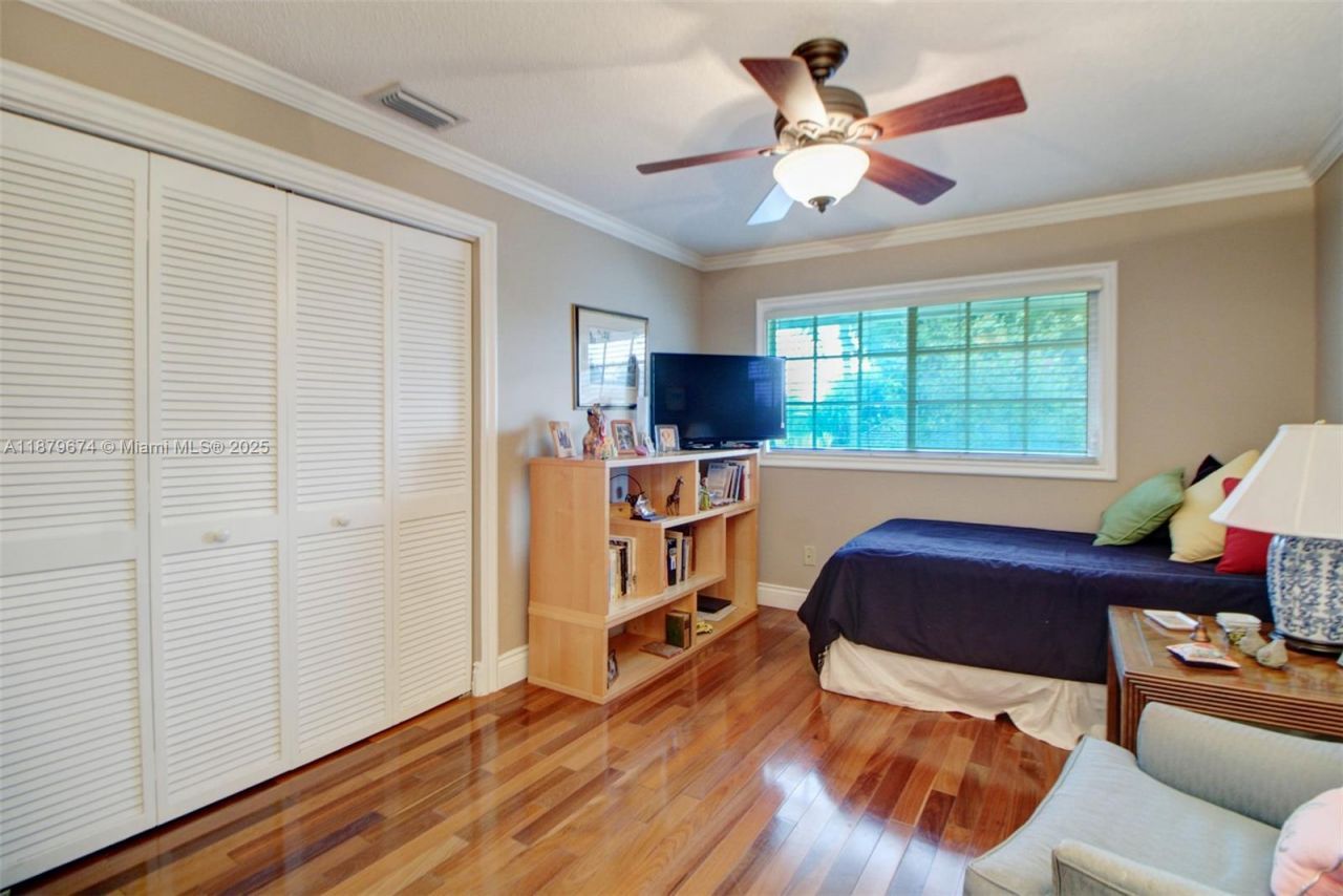 9929 NW 49th Ter, Doral, FL 33178 Photo