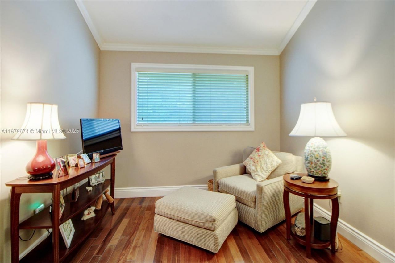 9929 NW 49th Ter, Doral, FL 33178 Photo