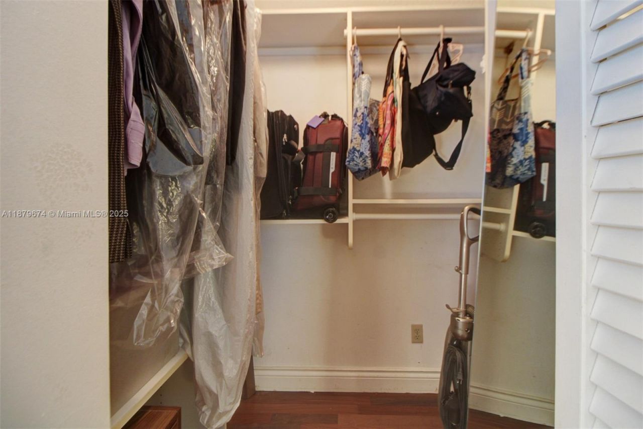 9929 NW 49th Ter, Doral, FL 33178 Photo