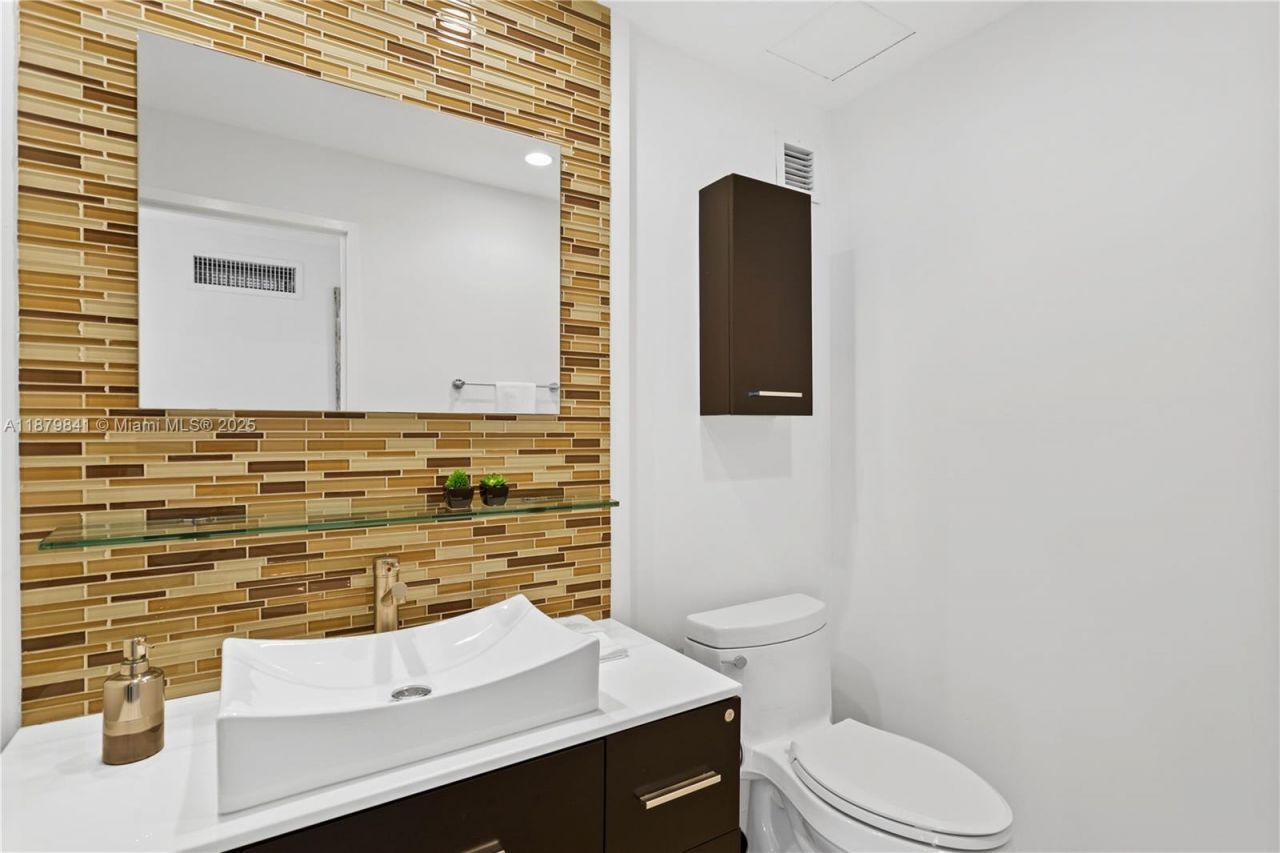 9100 W Bay Harbor Dr, Unit 11A, Bay Harbor Islands, FL 33154 Photo