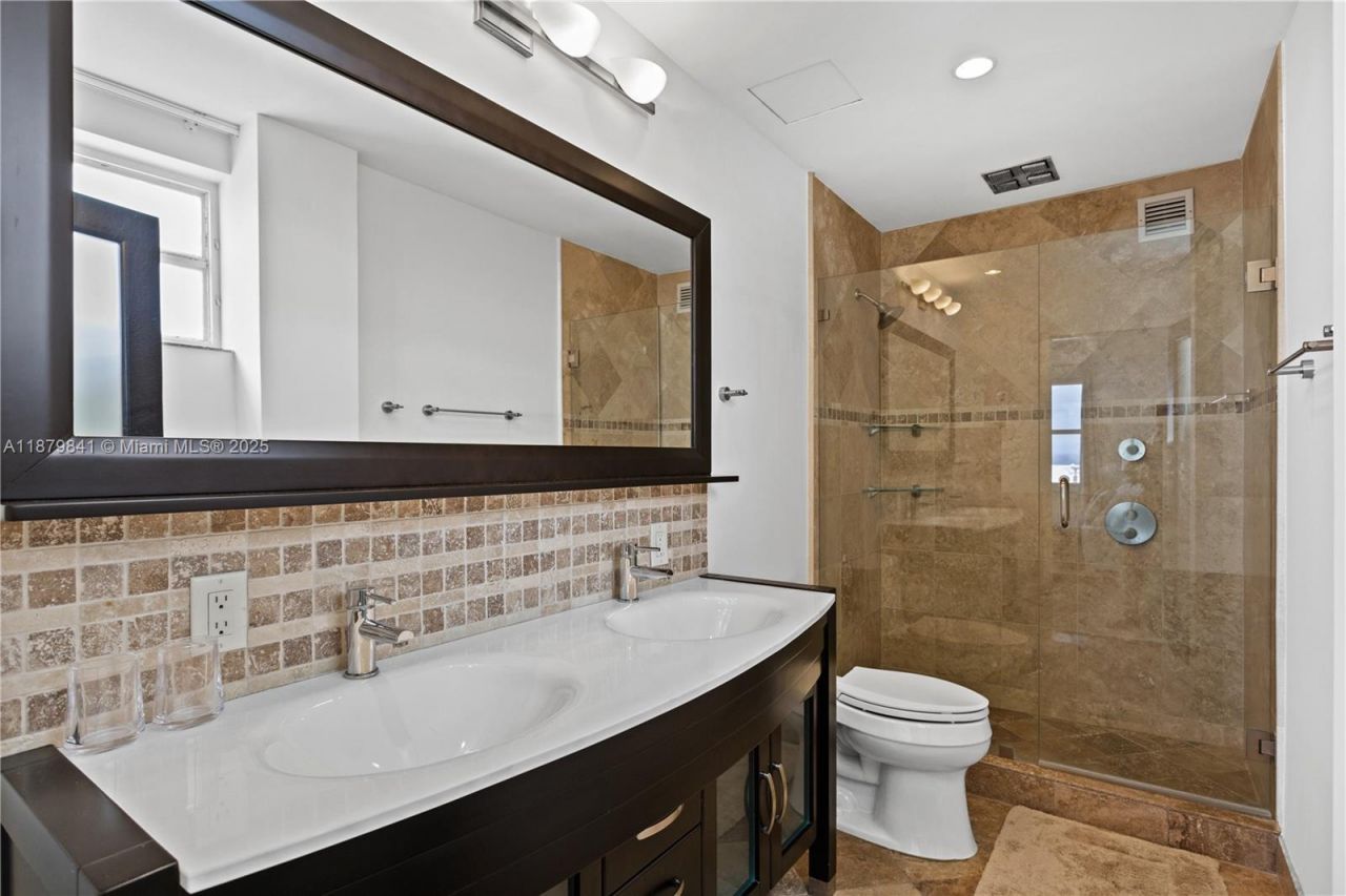 9100 W Bay Harbor Dr, Unit 11A, Bay Harbor Islands, FL 33154 Photo