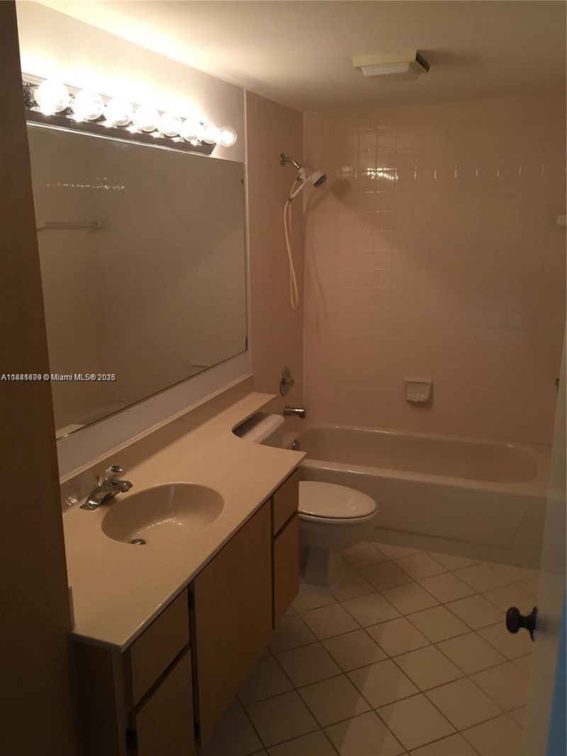 3400 NE 192nd St, Unit 2103, Aventura, FL 33180 Photo