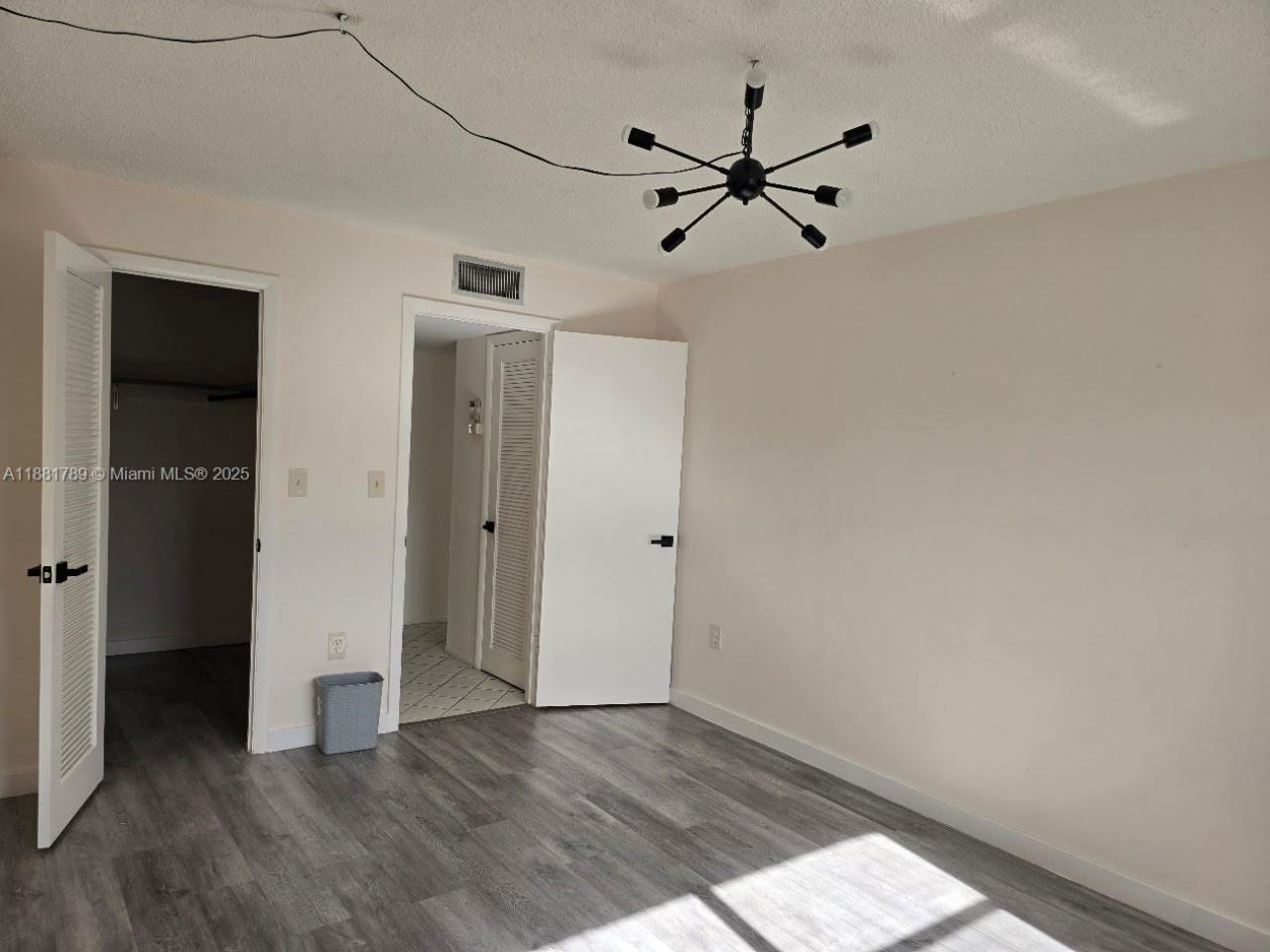 2831 E Sunrise Lakes Dr, Unit 208, Sunrise, FL 33322 Photo