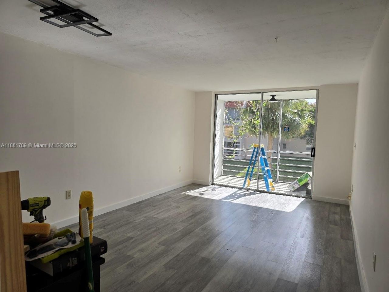 2831 E Sunrise Lakes Dr, Unit 208, Sunrise, FL 33322 Photo