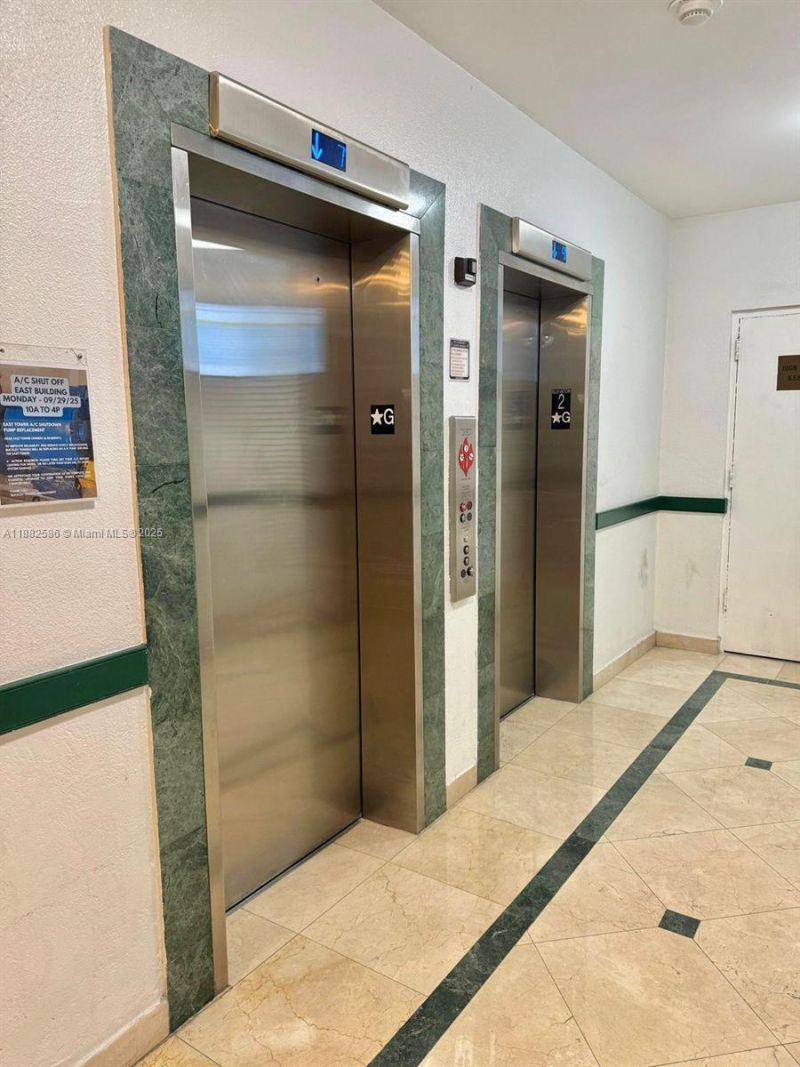 1351 NE Miami Gardens Dr, Unit 704E, Miami, FL 33179 Photo