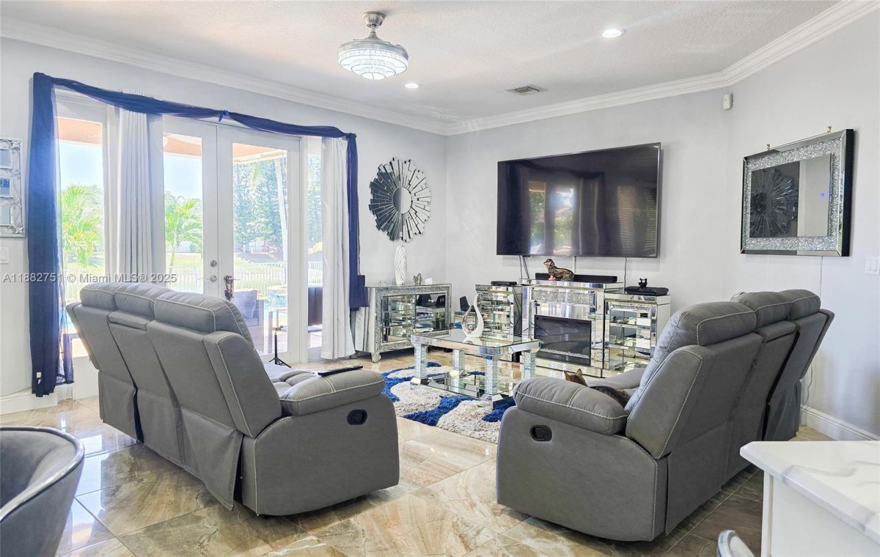 6600 NW 56th Dr, Coral Springs, FL 33067 Photo