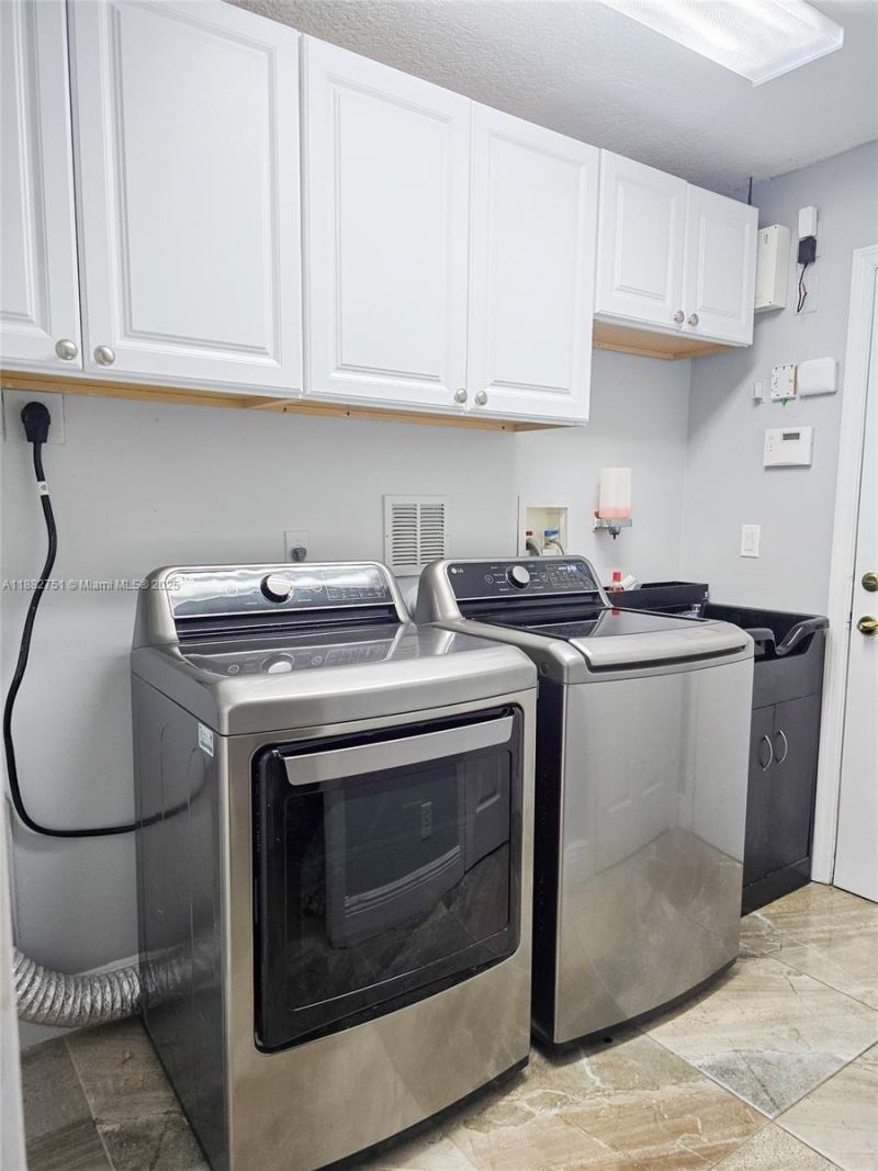 6600 NW 56th Dr, Coral Springs, FL 33067 Photo