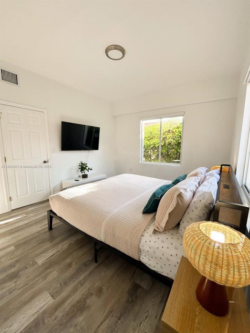 29 Oviedo Ave, Coral Gables, FL 33134 Photo