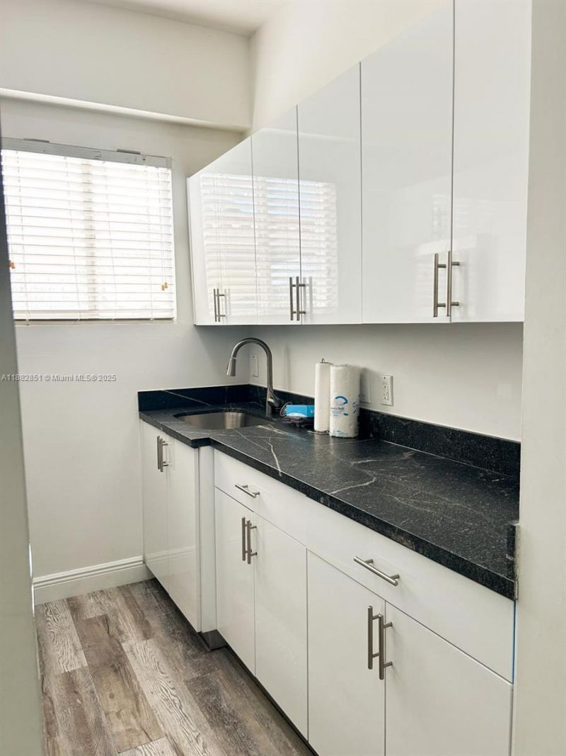 29 Oviedo Ave, Coral Gables, FL 33134 Photo