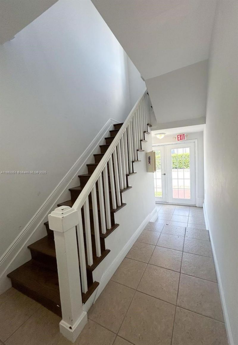 29 Oviedo Ave, Coral Gables, FL 33134 Photo