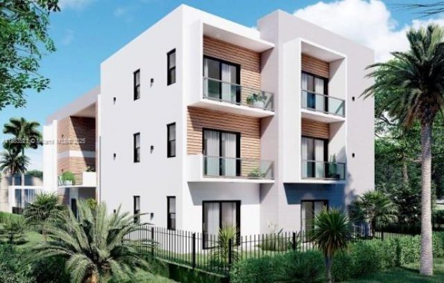 7709 NE 1st Ave, Miami, FL 33138 Photo