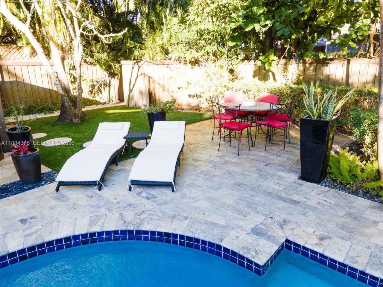 744 NE 16th Ave, Fort Lauderdale, FL 33304 Photo