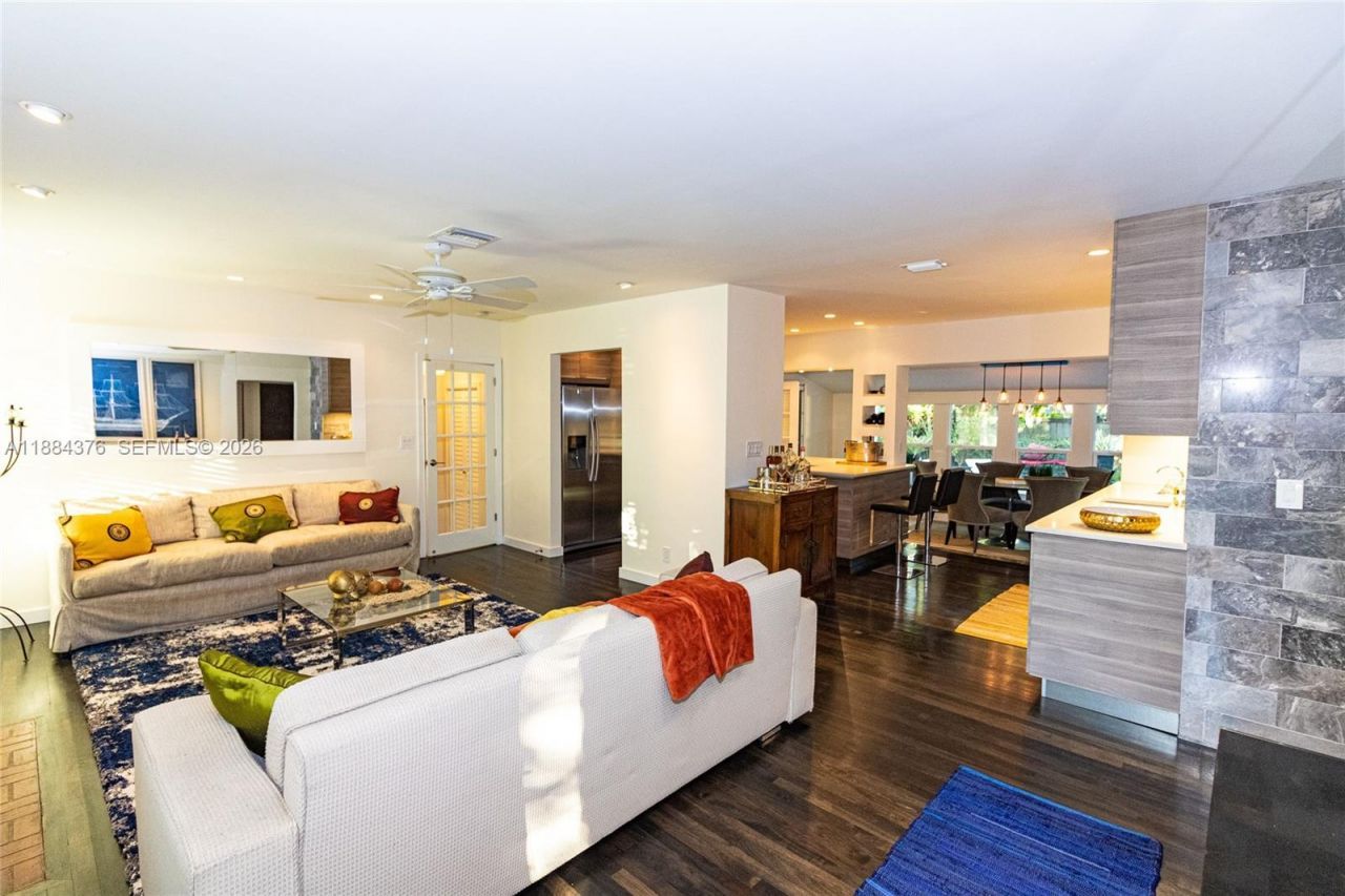 744 NE 16th Ave, Fort Lauderdale, FL 33304 Photo