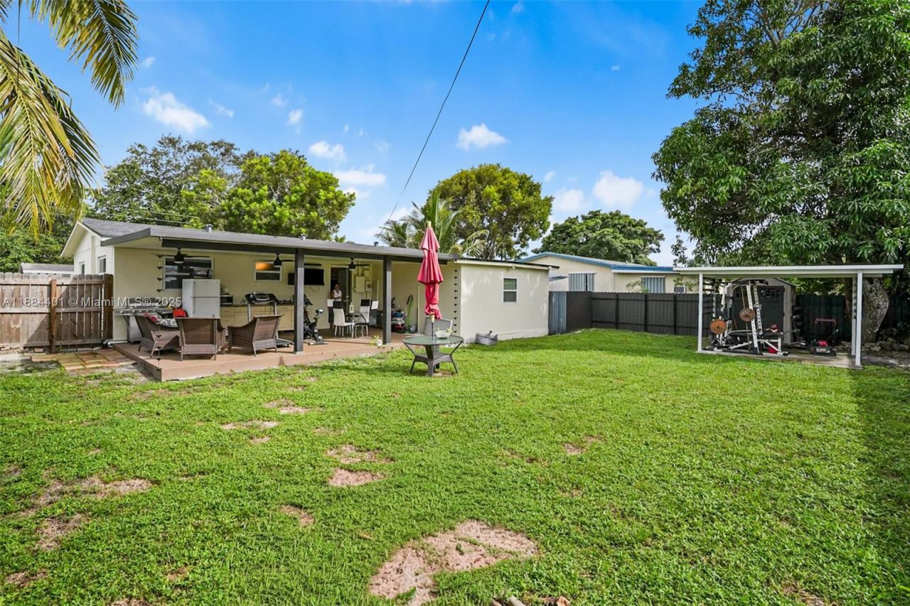 621 SW 50th Ter, Margate, FL 33068 Photo