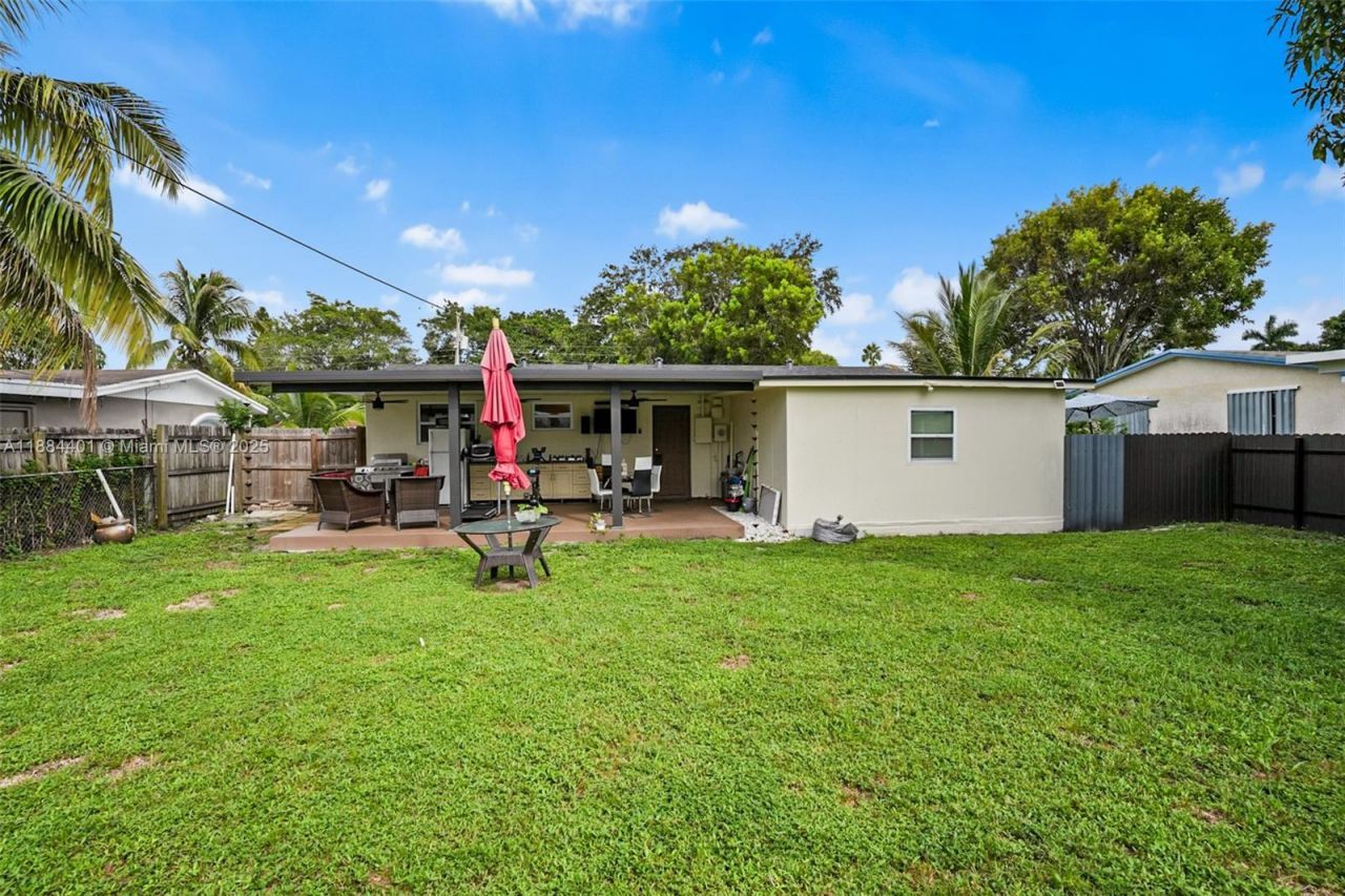 621 SW 50th Ter, Margate, FL 33068 Photo