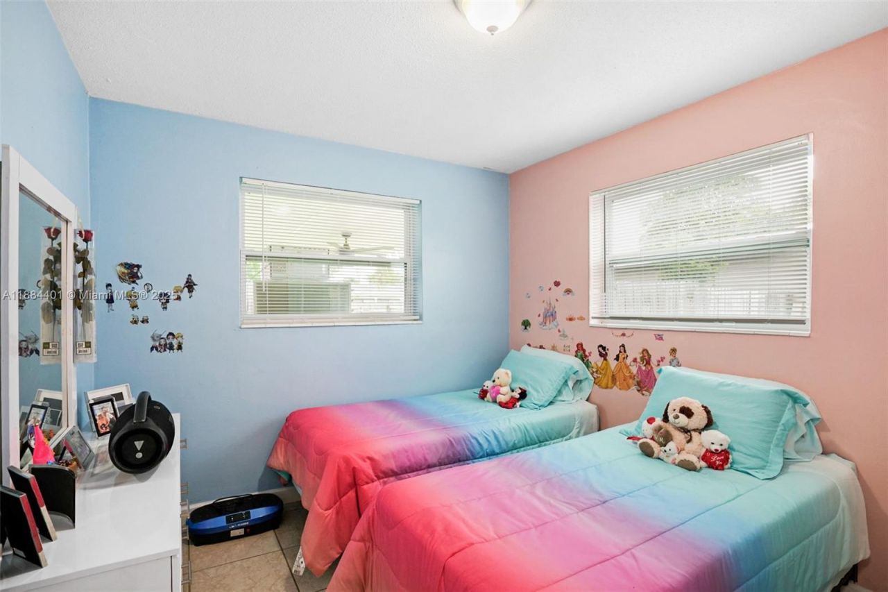 621 SW 50th Ter, Margate, FL 33068 Photo