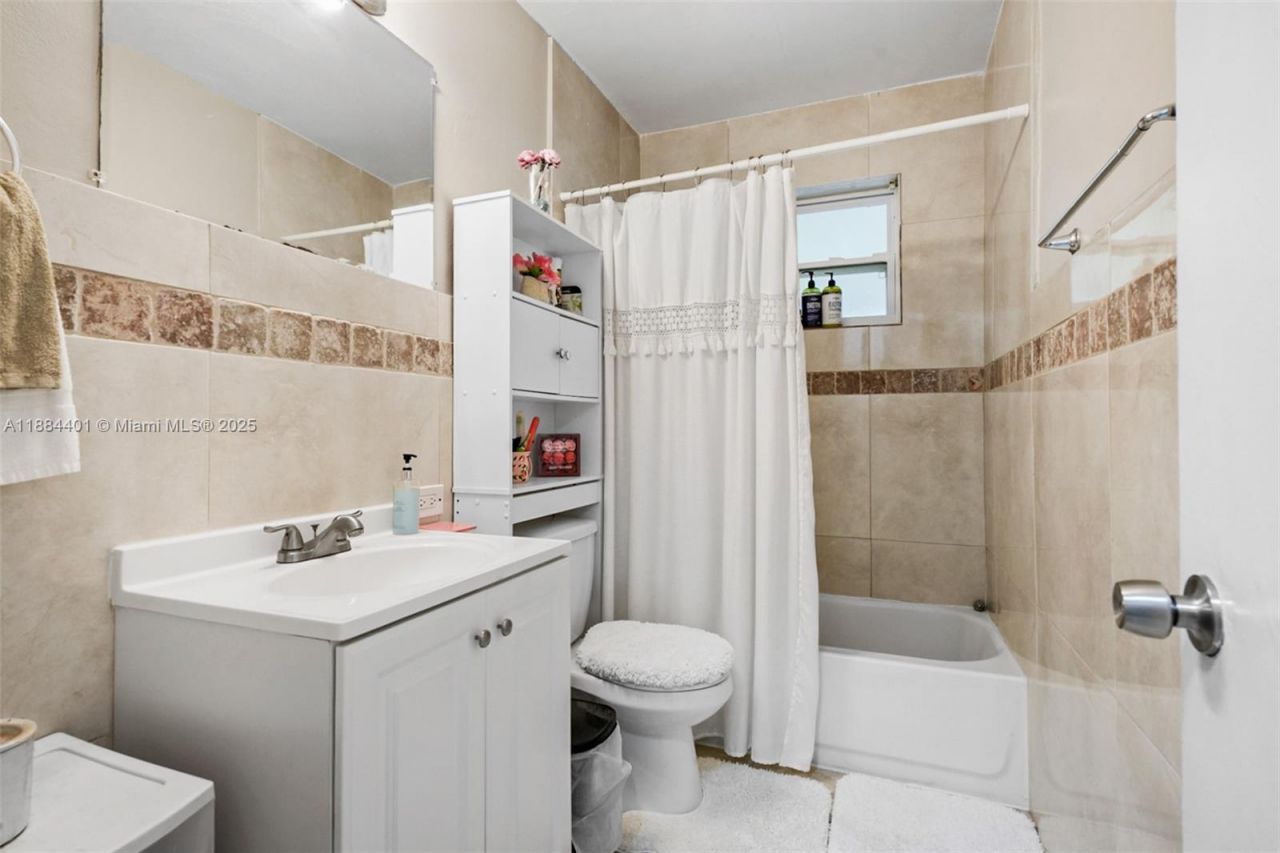 621 SW 50th Ter, Margate, FL 33068 Photo