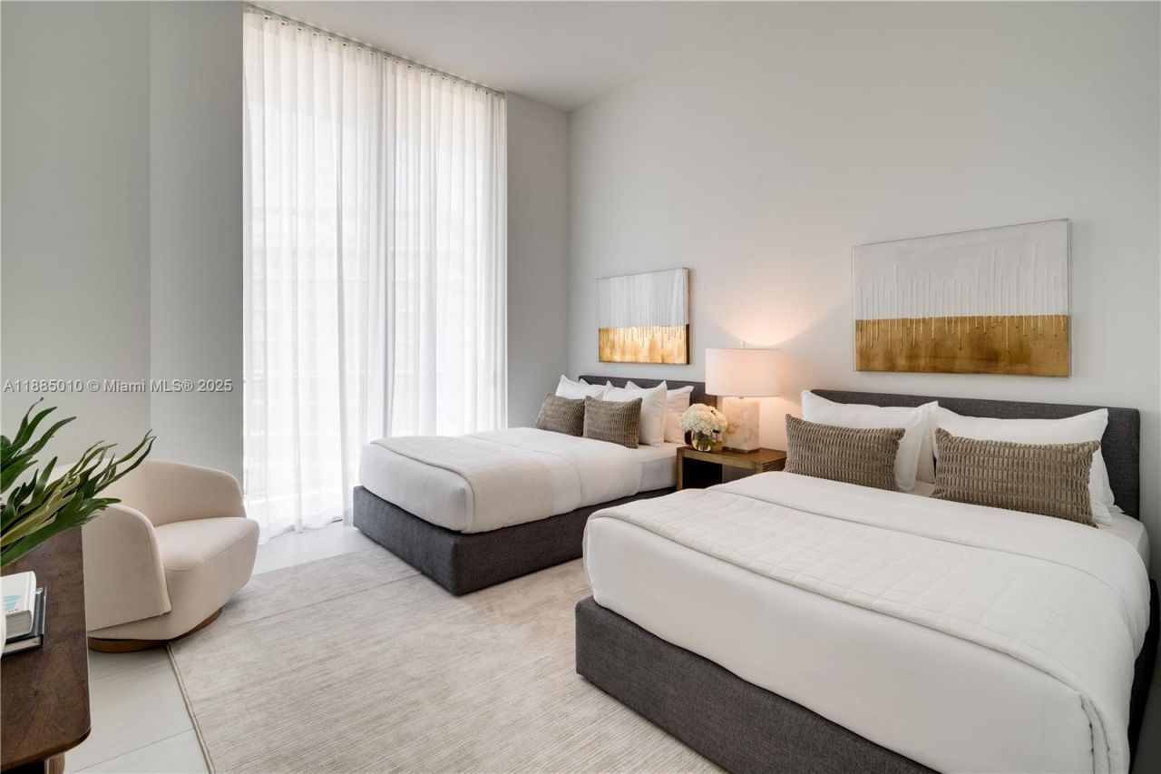 2655 S Bayshore Drive, Unit LPH, Coconut Grove, FL 33133 Photo