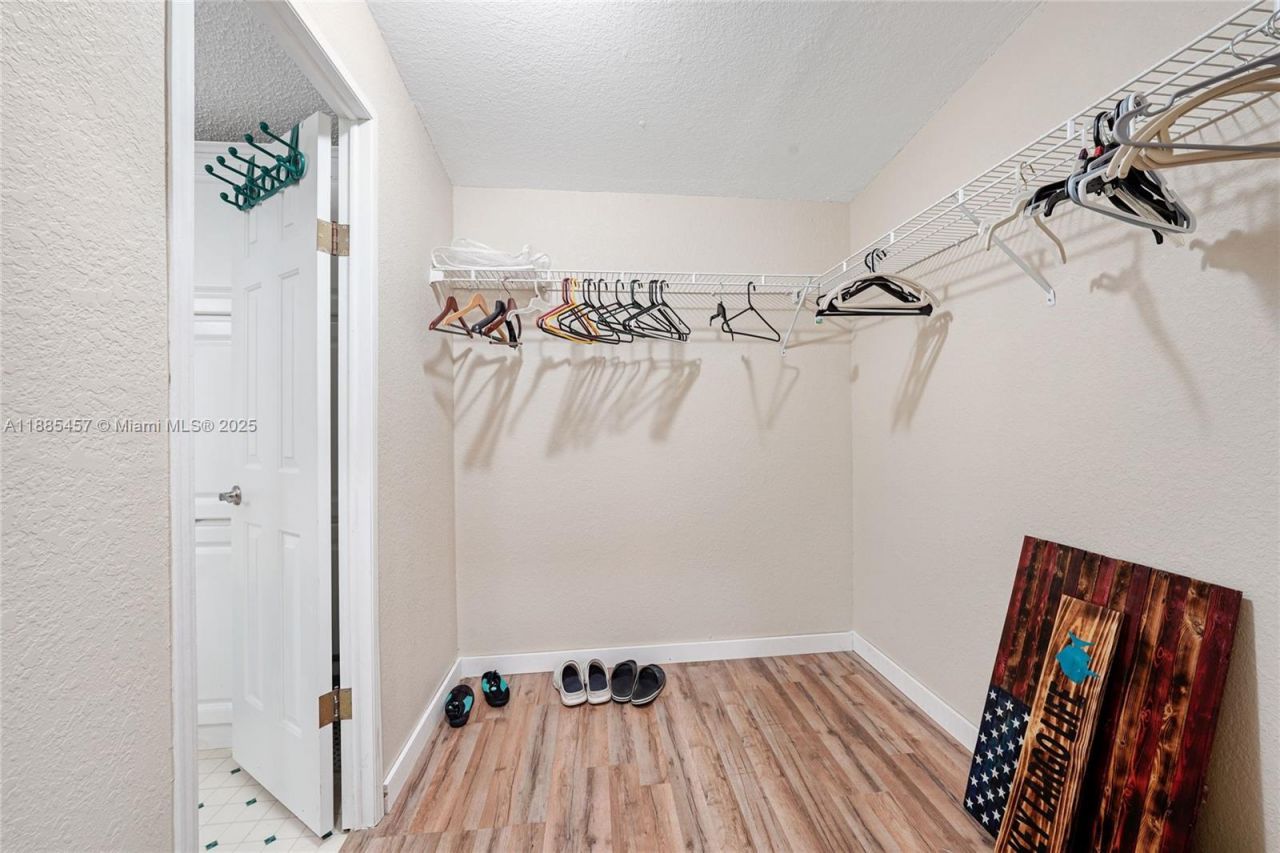 945 Plantation Rd, Unit 945, Key Largo, FL 33037 Photo