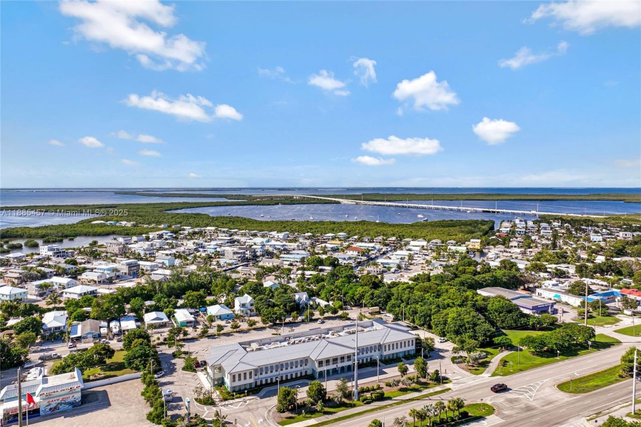 945 Plantation Rd, Unit 945, Key Largo, FL 33037 Photo