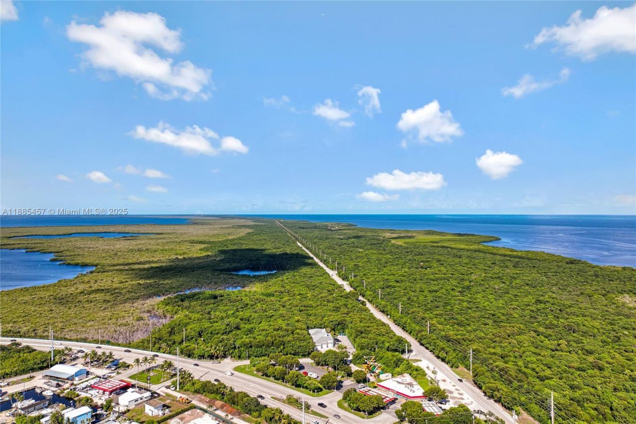 945 Plantation Rd, Unit 945, Key Largo, FL 33037 Photo