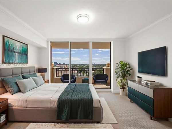 3232 SW 22nd Ter, Unit 1003, Miami, FL 33145