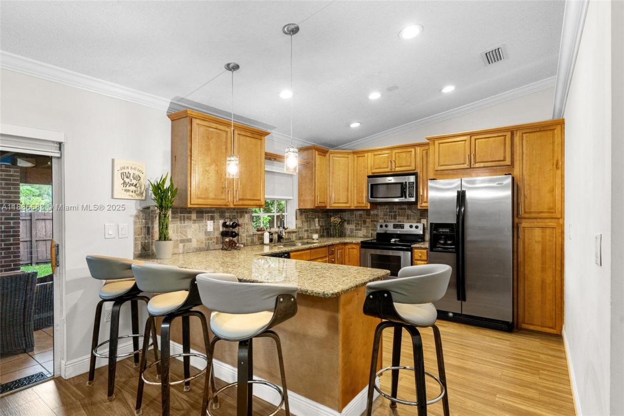 14319 SW 100th Ln, Miami, FL 33186 Photo