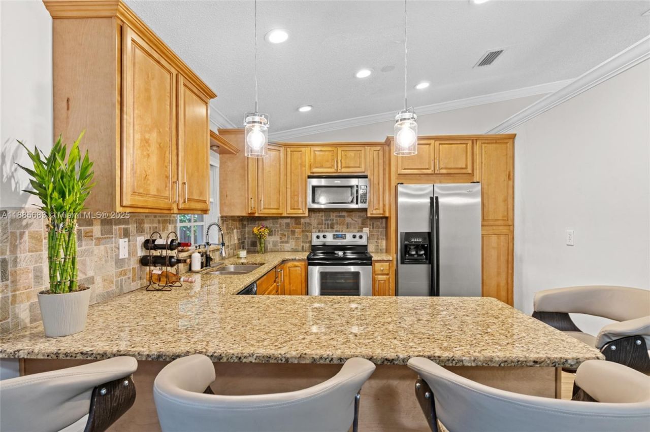 14319 SW 100th Ln, Miami, FL 33186 Photo