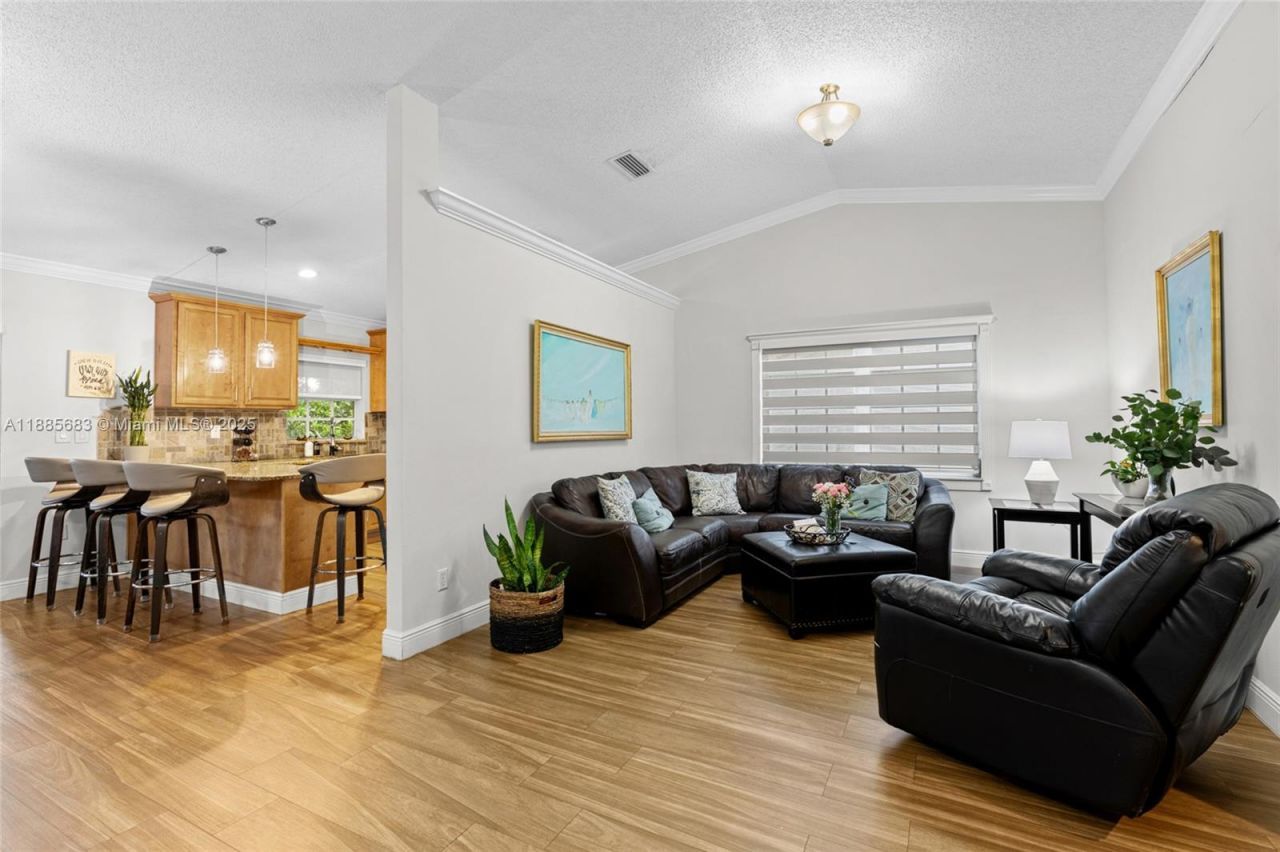 14319 SW 100th Ln, Miami, FL 33186 Photo