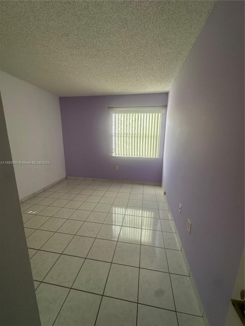 10245 NW 9th St Cir, Unit 111-9, Miami, FL 33172 Photo